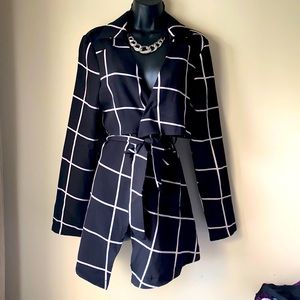 ‼️SOLD‼️Plaid Belted Jacket